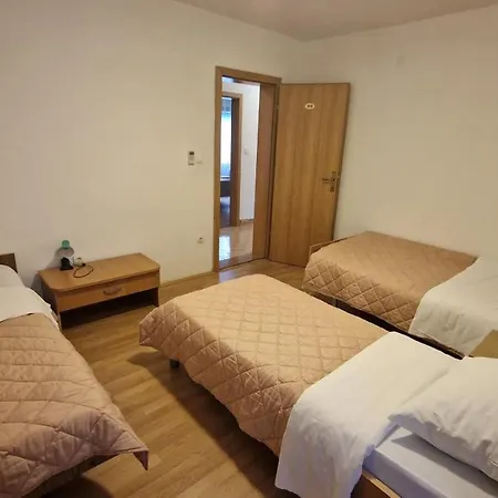Vinko, Guest house *