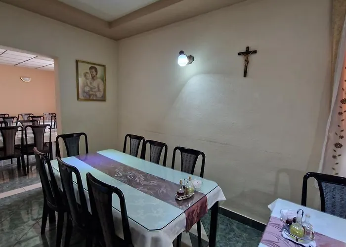 Vinko, Casa de hóspedes